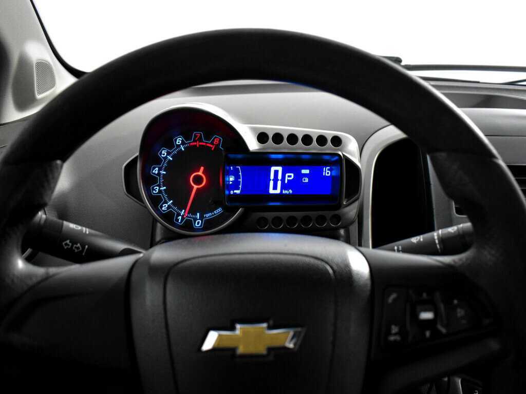 Купить Chevrolet Aveo, 2013, 206 100 км, фото №19