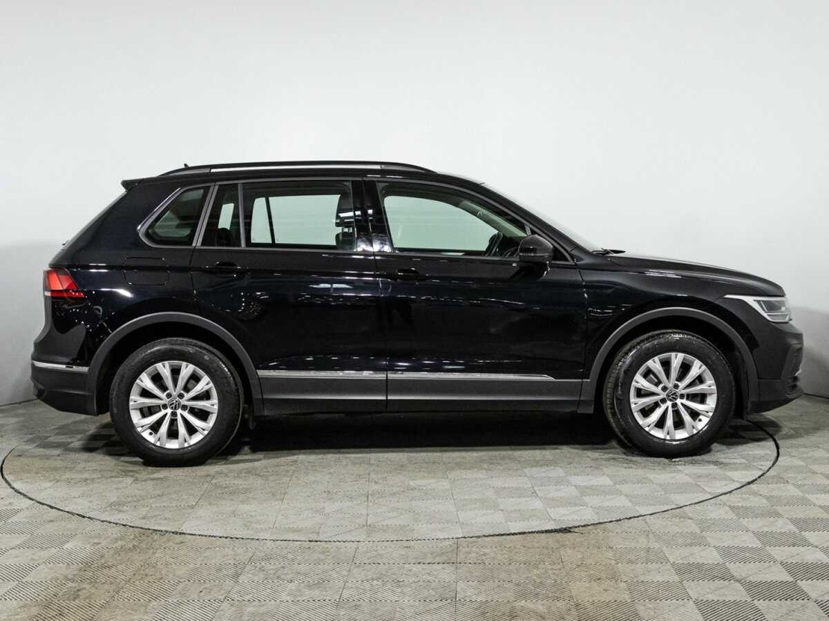 Купить Volkswagen Tiguan, 2020, 66 995 км, фото №4