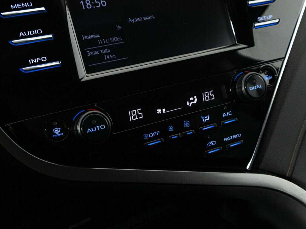 Купить Toyota Camry, 2018, 130 885 км, фото №16