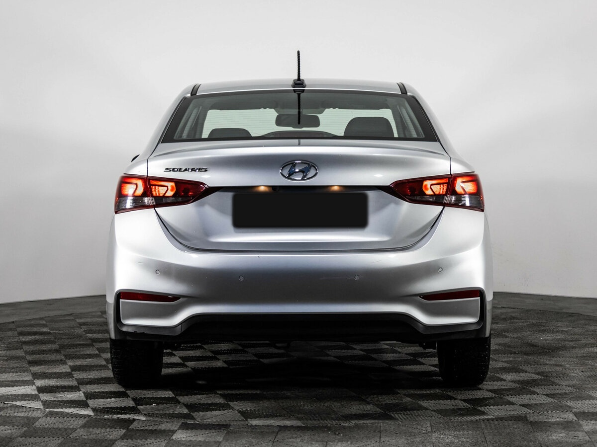 Купить Hyundai Solaris II, 2018, 142 427 км, фото №5
