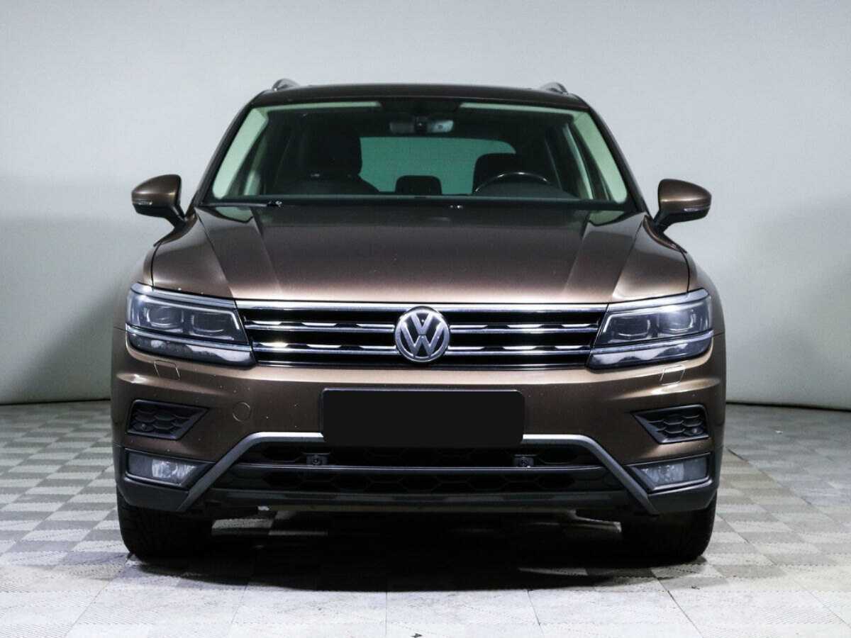Купить Volkswagen Tiguan, 2017, 150 500 км, фото №2