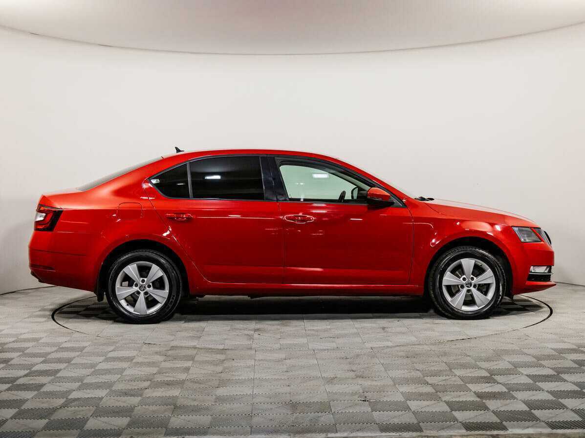 Купить Skoda Octavia, 2017, 124 734 км, фото №3