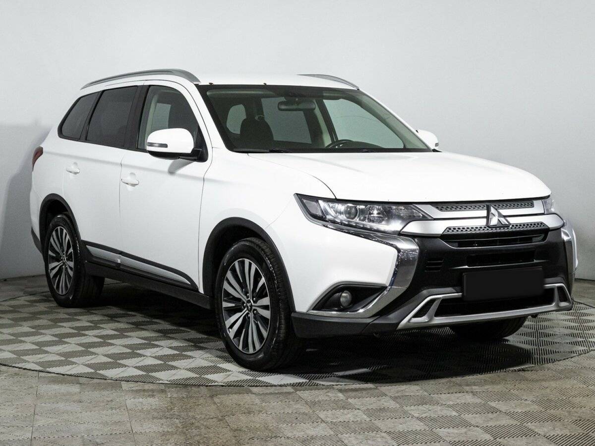 Купить Mitsubishi Outlander, 2019, 236 550 км, фото №3