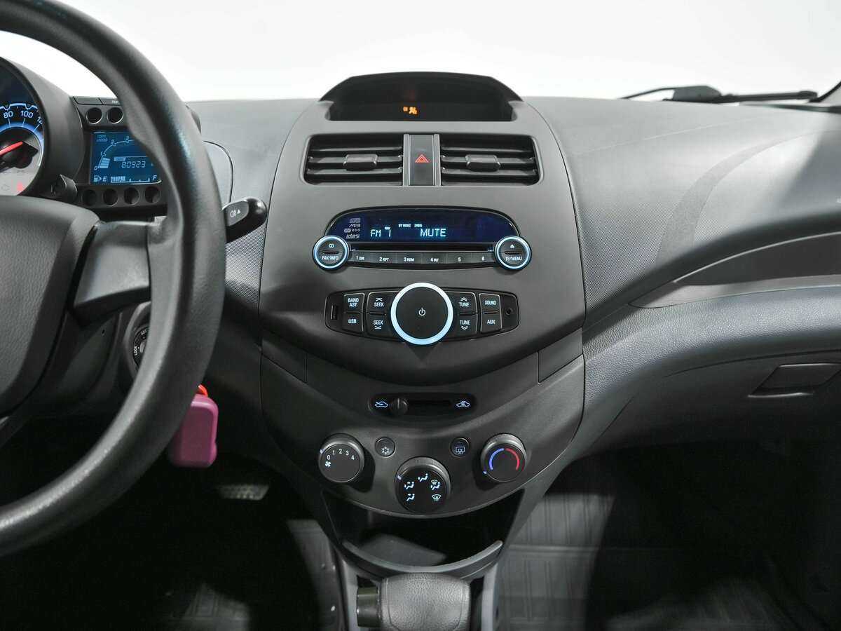 Купить Chevrolet Spark, 2013, 80 922 км, фото №9