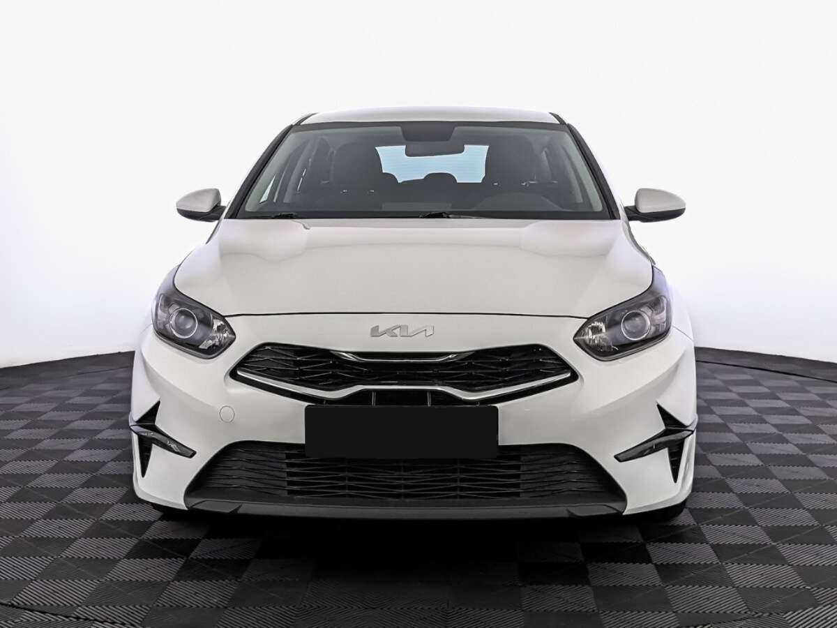 Купить Kia Ceed, 2022, 29 000 км, фото №2