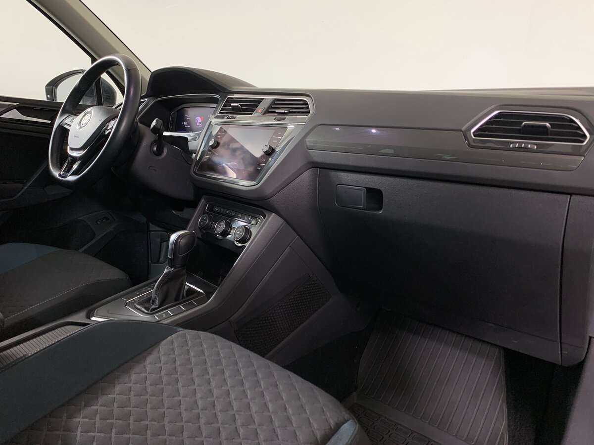 Купить Volkswagen Tiguan, 2020, 120 500 км, фото №12