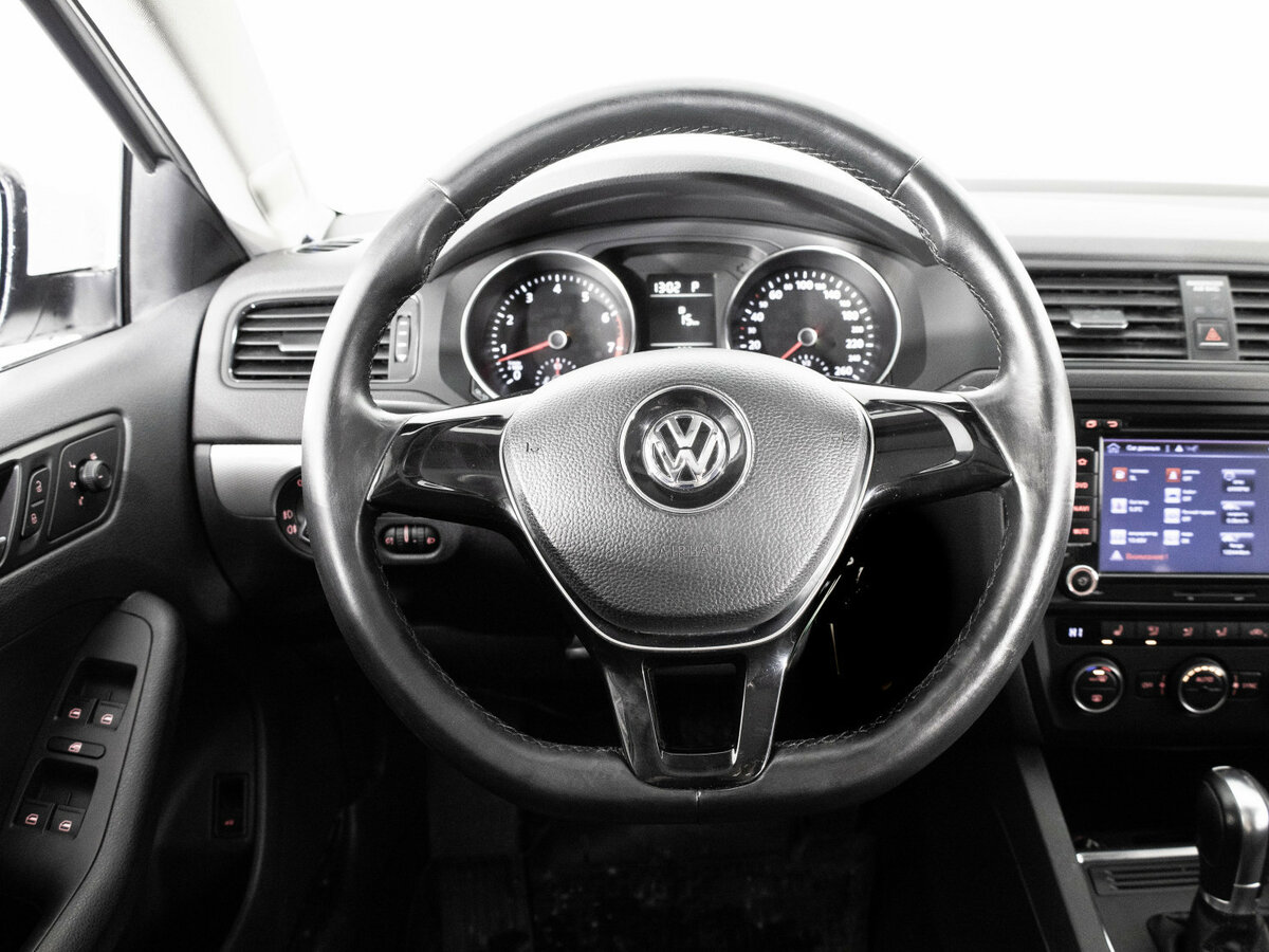 Купить Volkswagen Jetta VI Рестайлинг, 2016, 133 444 км, фото №8