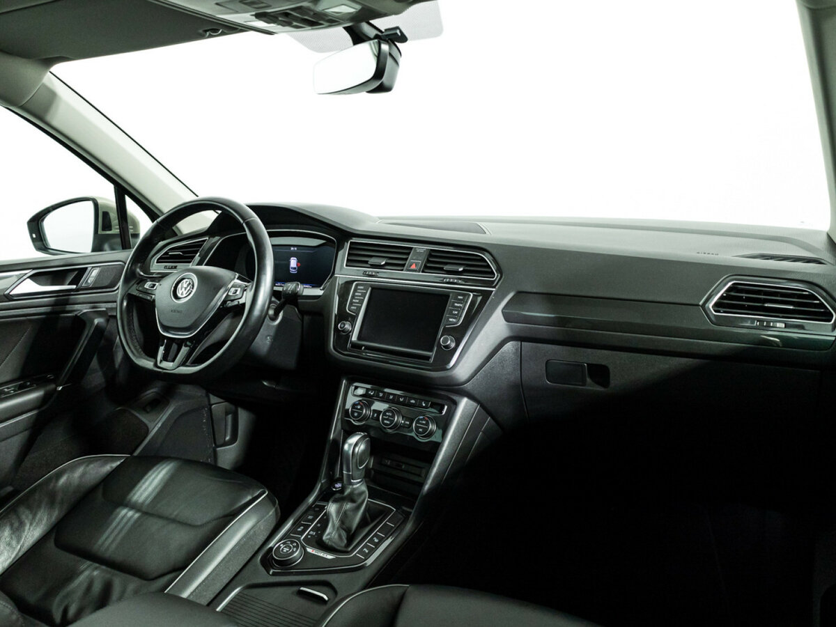 Купить Volkswagen Tiguan II, 2017, 105 460 км, фото №8