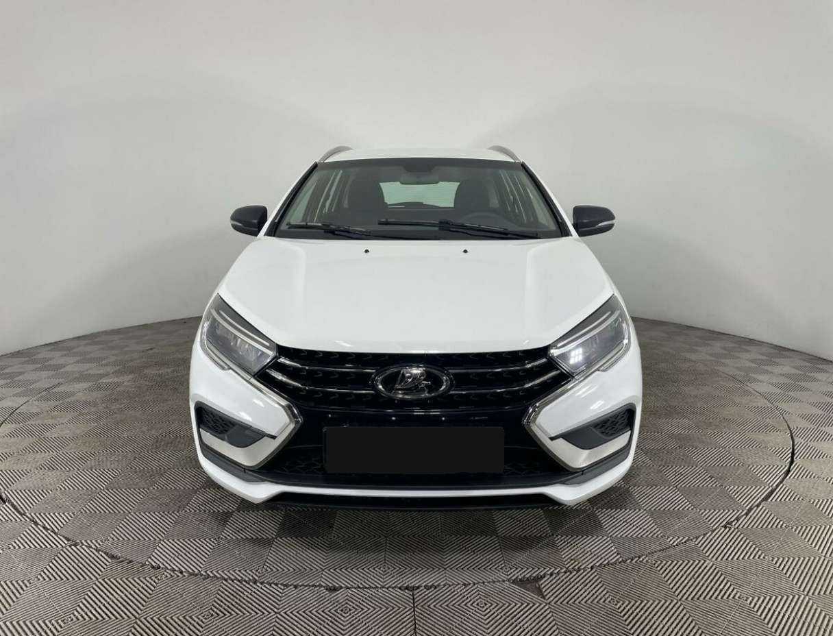 Купить Lada (ВАЗ) Vesta SW, 2023, 25 345 км, фото №2