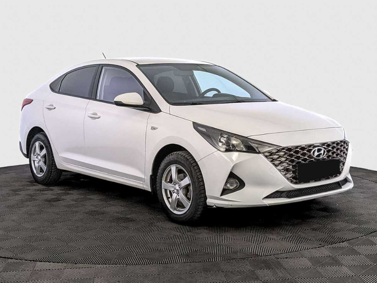Купить Hyundai Solaris, 2021, 52 643 км, фото №3
