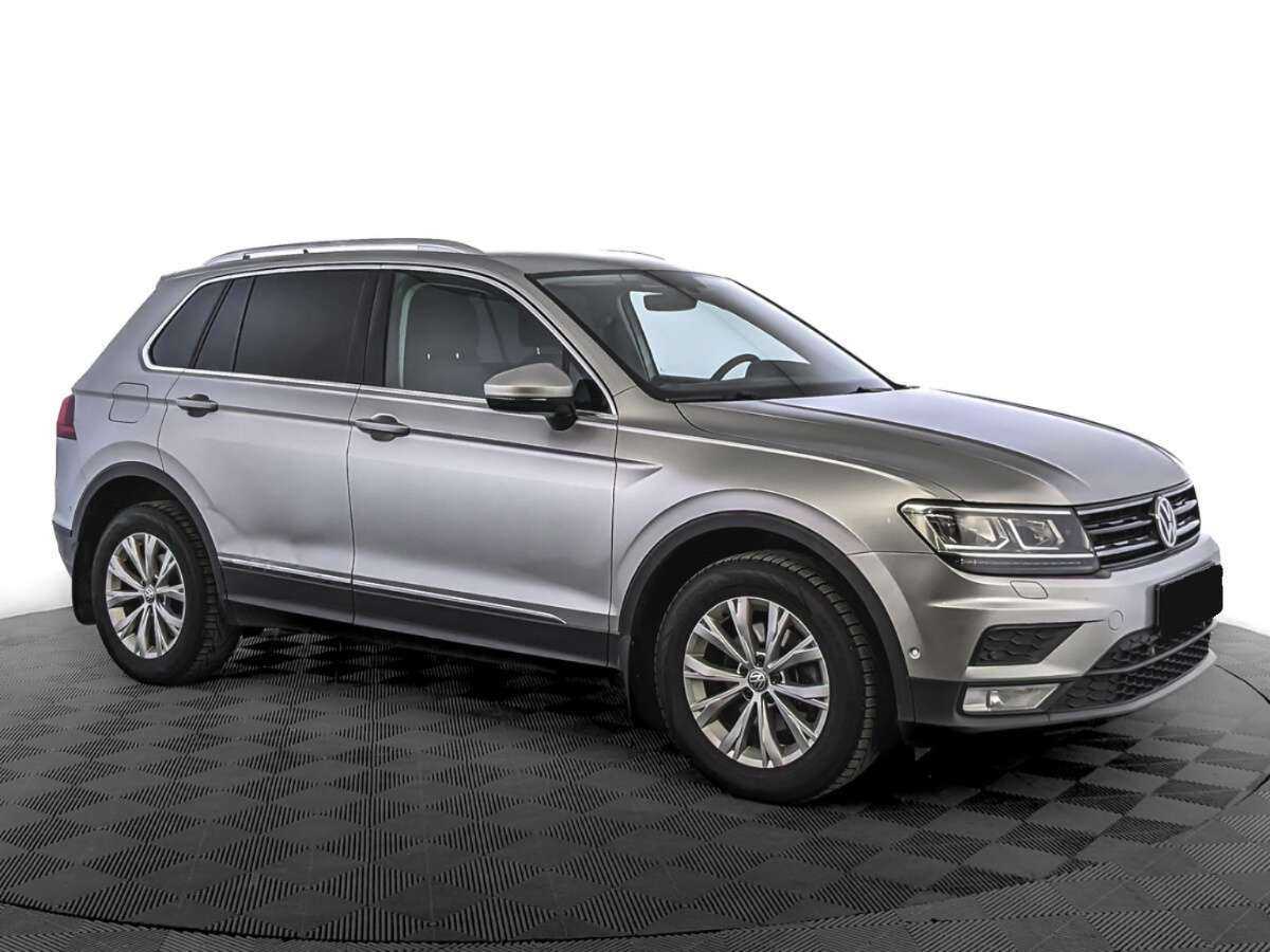 Купить Volkswagen Tiguan, 2017, 107 312 км, фото №3