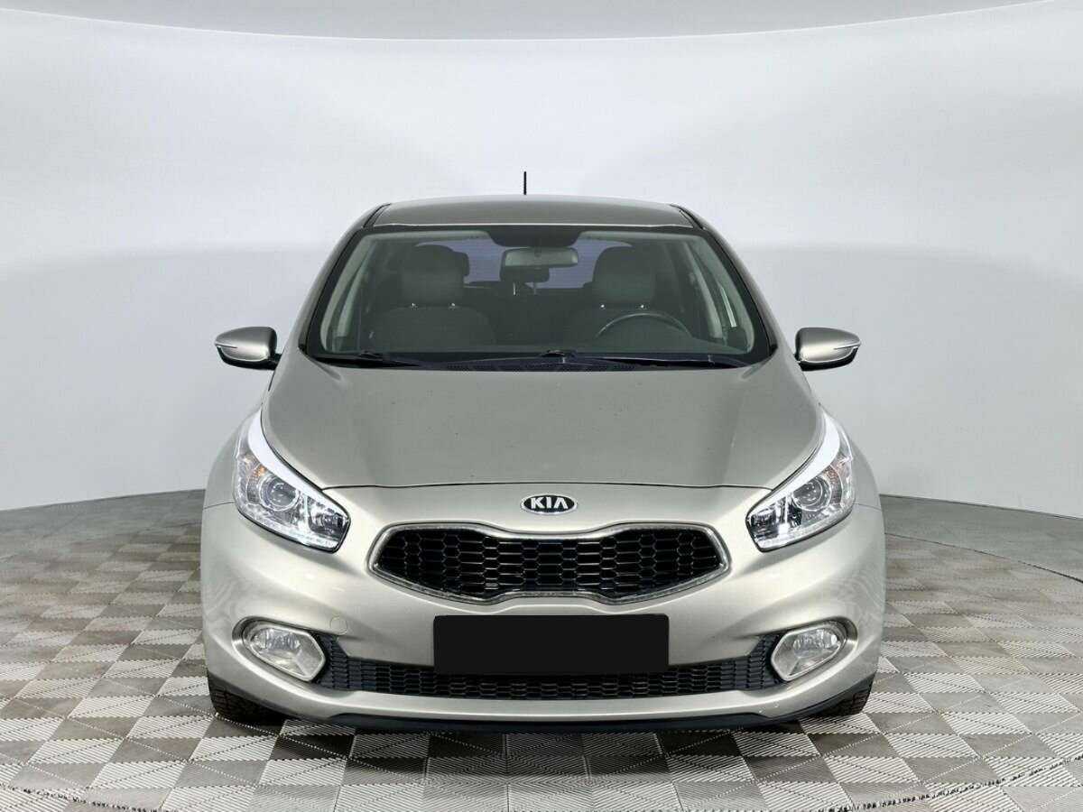 Купить Kia Ceed, 2014, 75 320 км, фото №3