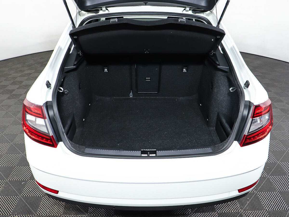 Купить Skoda Octavia, 2018, 99 946 км, фото №10