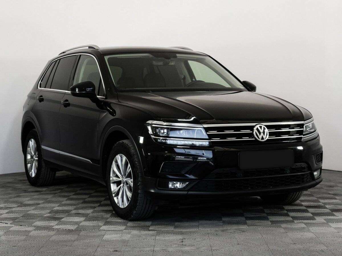 Купить Volkswagen Tiguan, 2017, 176 639 км, фото №3
