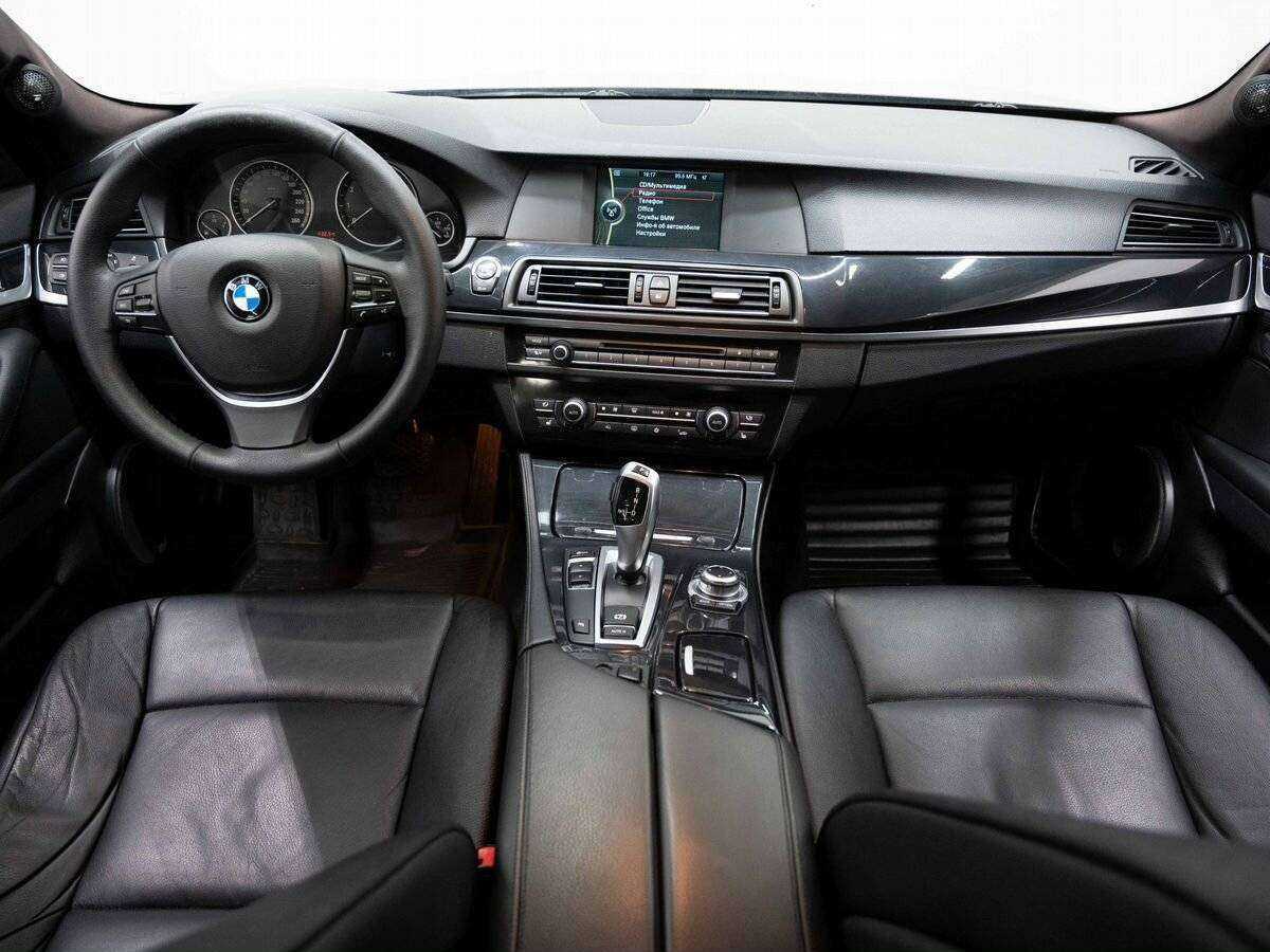 Купить BMW 5 серии 528i, 2012, 204 087 км, фото №13