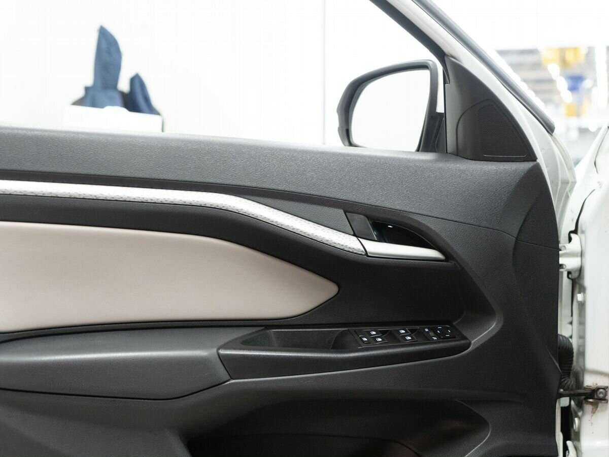 Купить Lada (ВАЗ) Vesta SW Cross, 2018, 84 500 км, фото №15