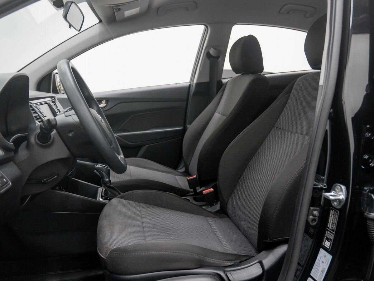 Купить Hyundai Solaris, 2019, 80 311 км, фото №8