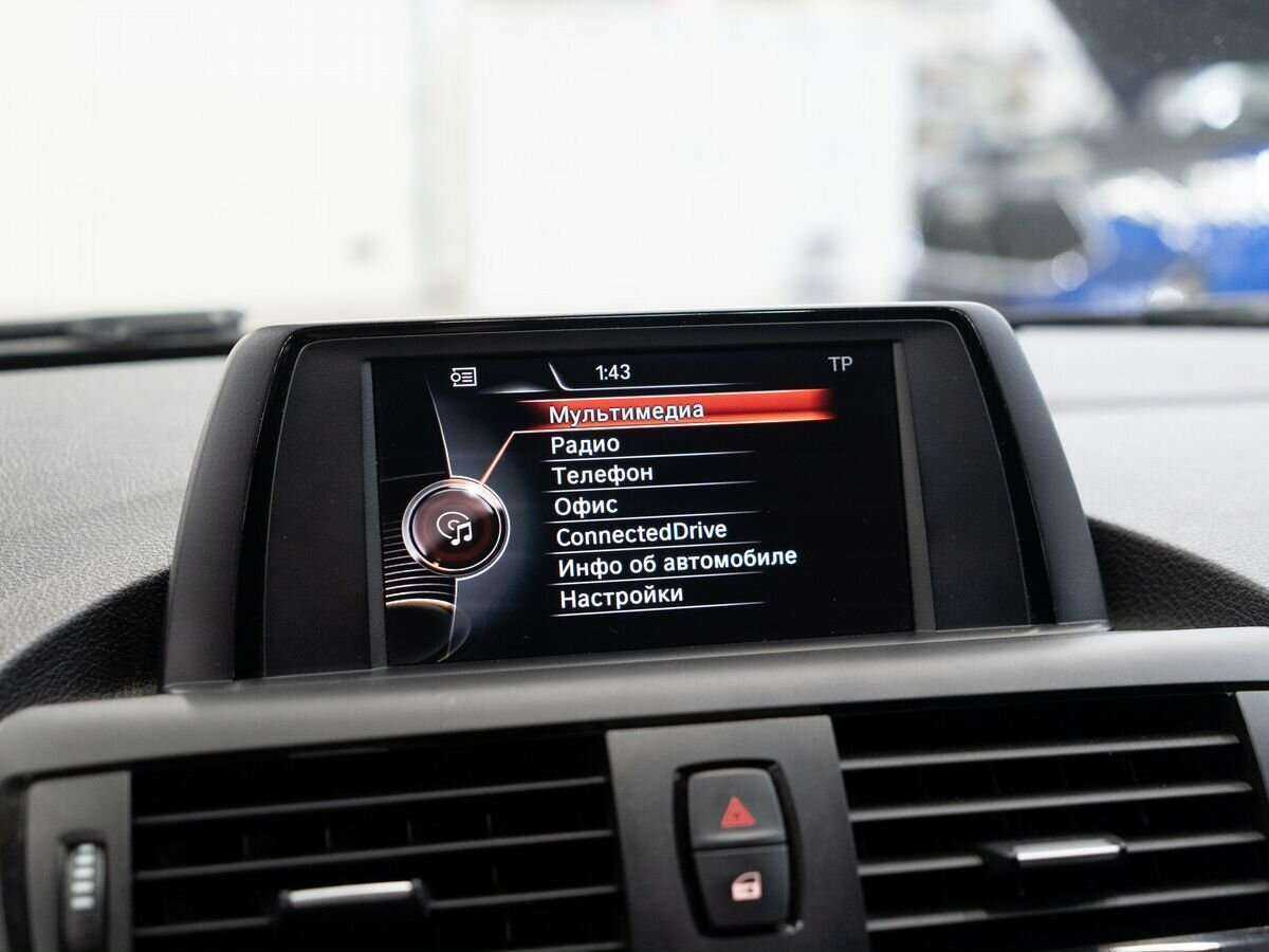 Купить BMW 1 серии 116i, 2014, 141 216 км, фото №12