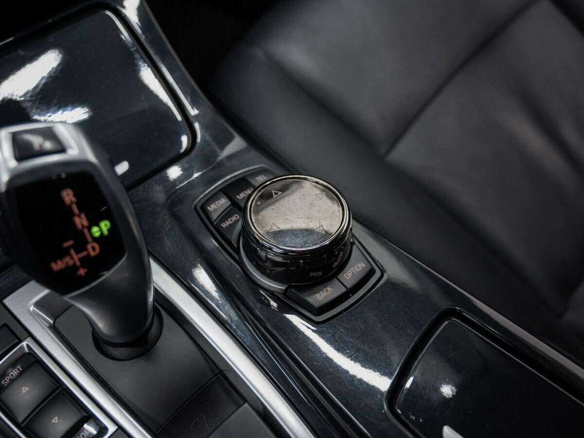 Купить BMW 5 серии 528i xDrive, 2013, 191 920 км, фото №19