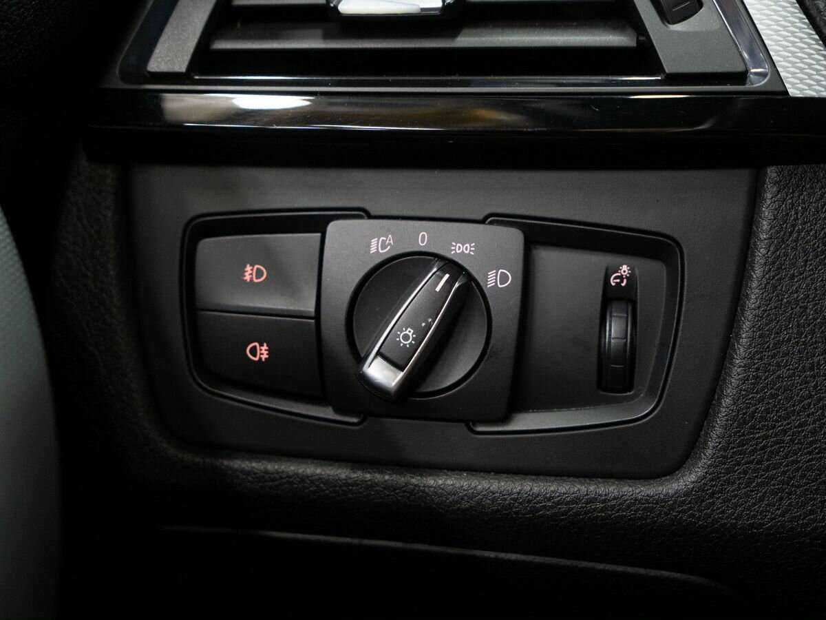 Купить BMW 3 серии 320i xDrive, 2014, 167 000 км, фото №15