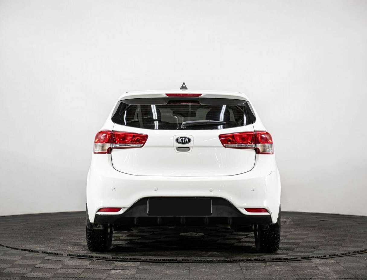 Купить Kia Rio, 2017, 157 003 км, фото №5