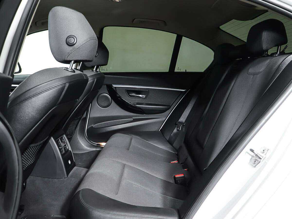 Купить BMW 3 серии 320d xDrive, 2016, 118 900 км, фото №10