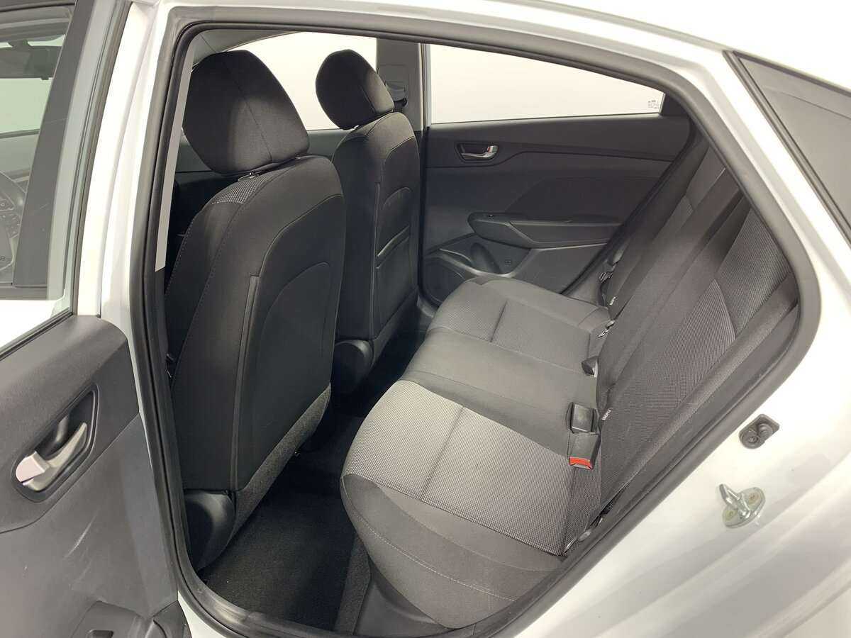 Купить Hyundai Solaris, 2019, 126 048 км, фото №9