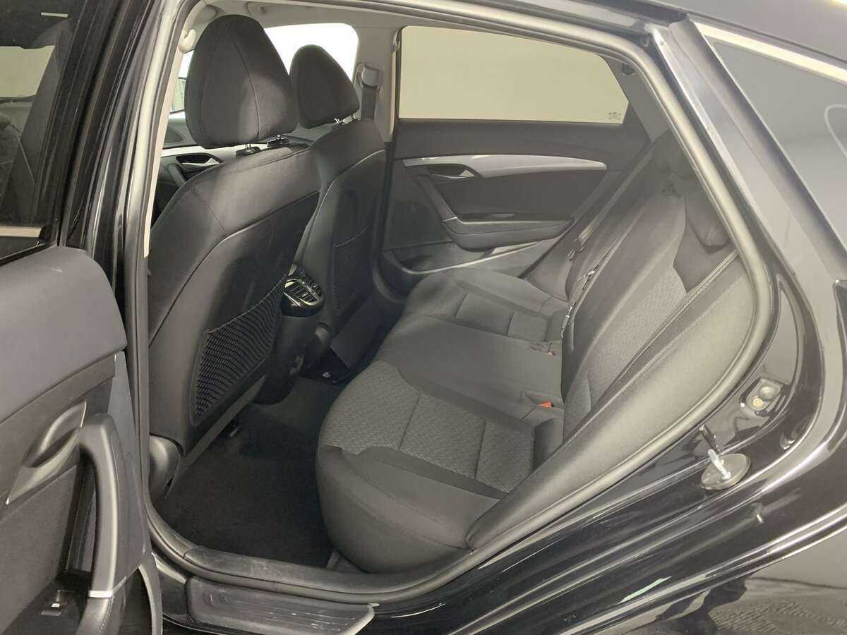 Купить Hyundai i40, 2016, 119 560 км, фото №9