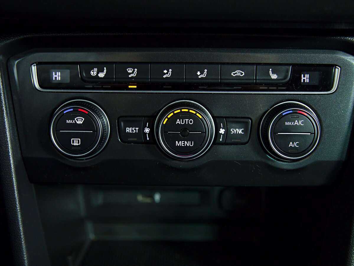 Купить Volkswagen Tiguan, 2017, 260 280 км, фото №13