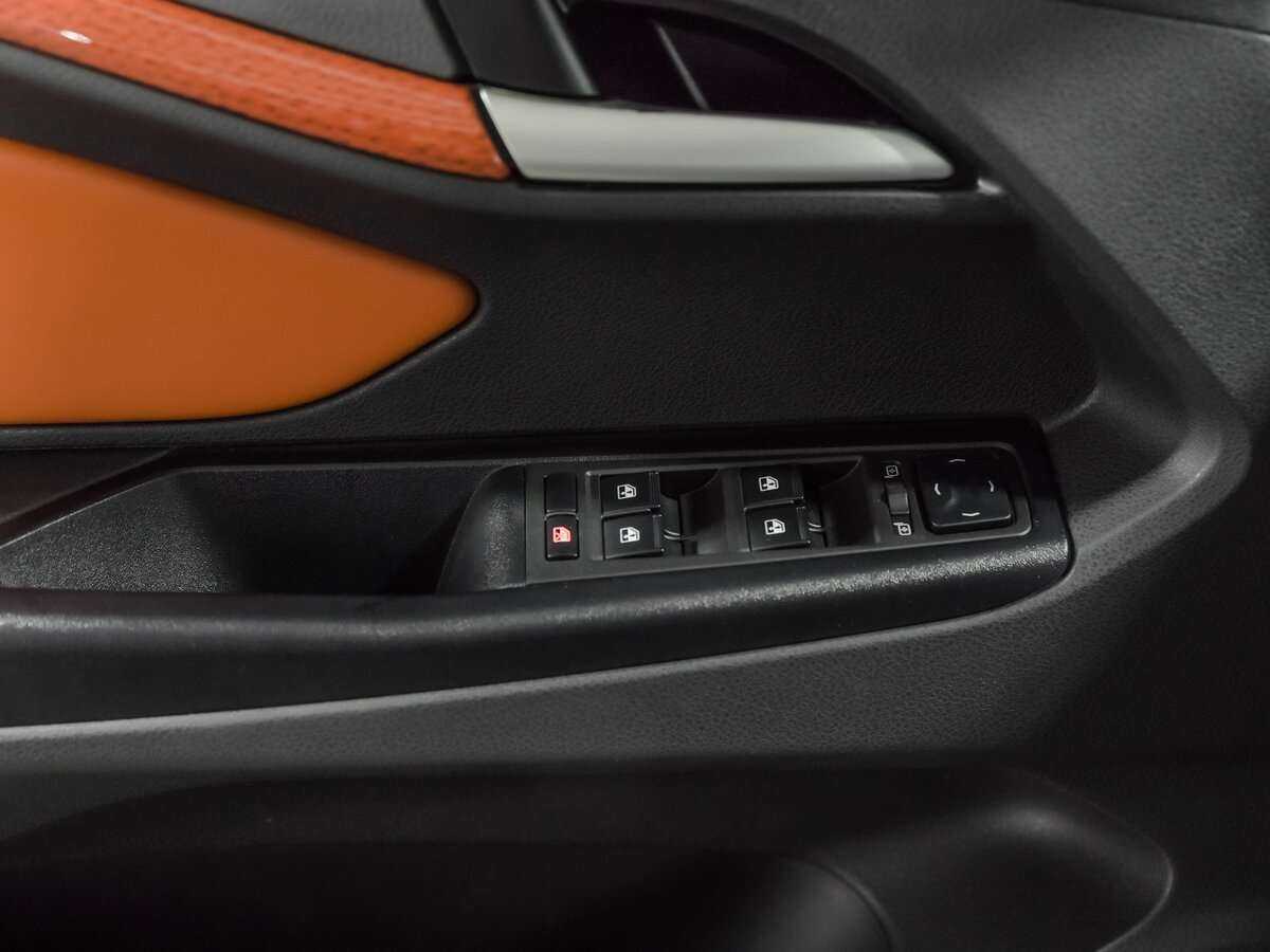 Купить Lada (ВАЗ) Vesta SW Cross, 2020, 37 532 км, фото №12