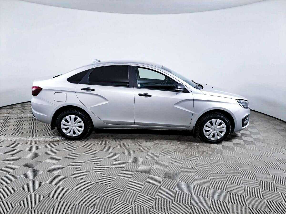 Купить Lada (ВАЗ) Vesta, 2023, 2 670 км, фото №4