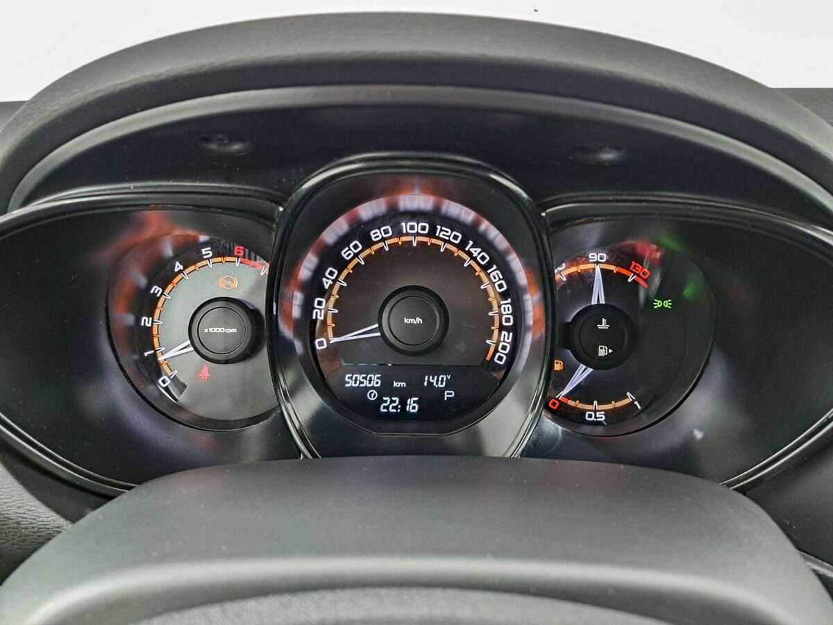 Купить Lada (ВАЗ) Vesta, 2021, 50 506 км, фото №10