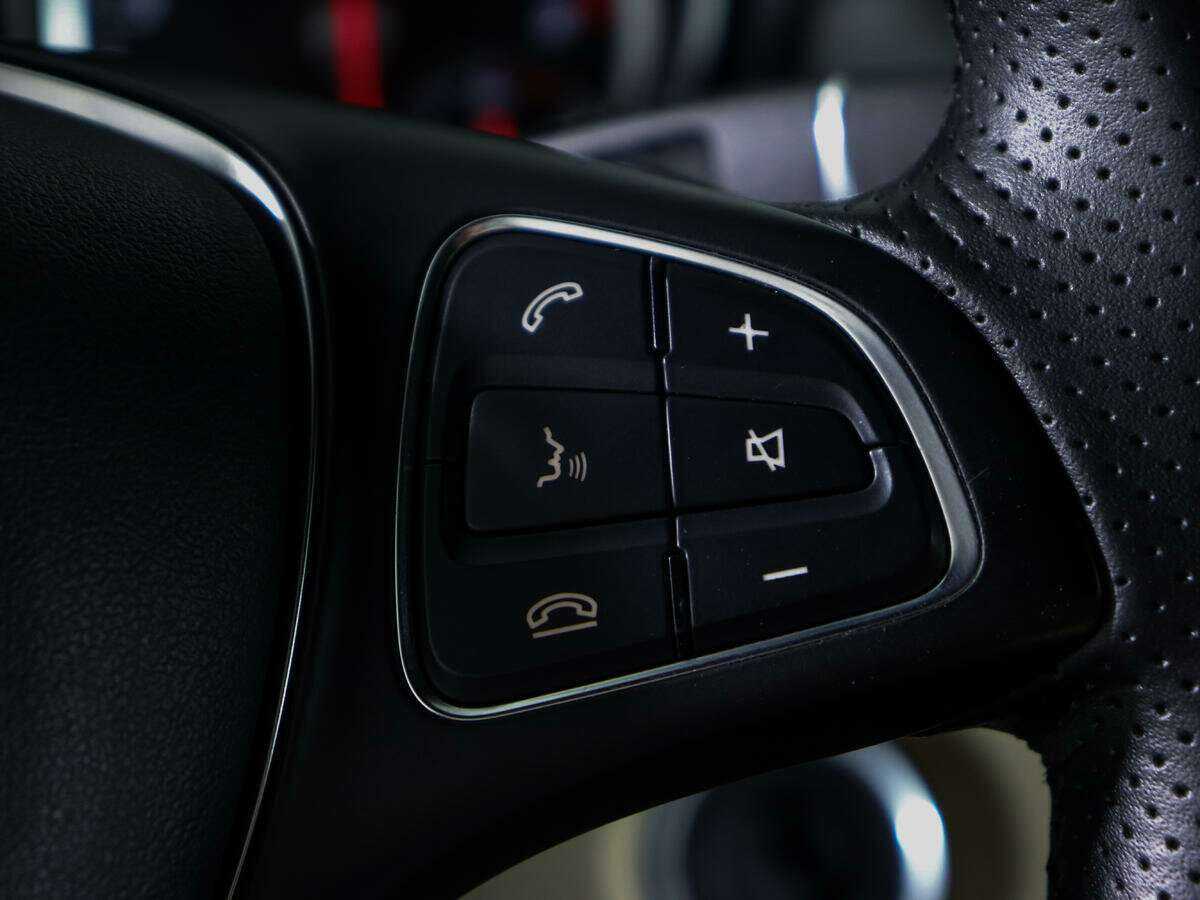 Купить Mercedes-Benz CLA 200, 2017, 85 300 км, фото №16