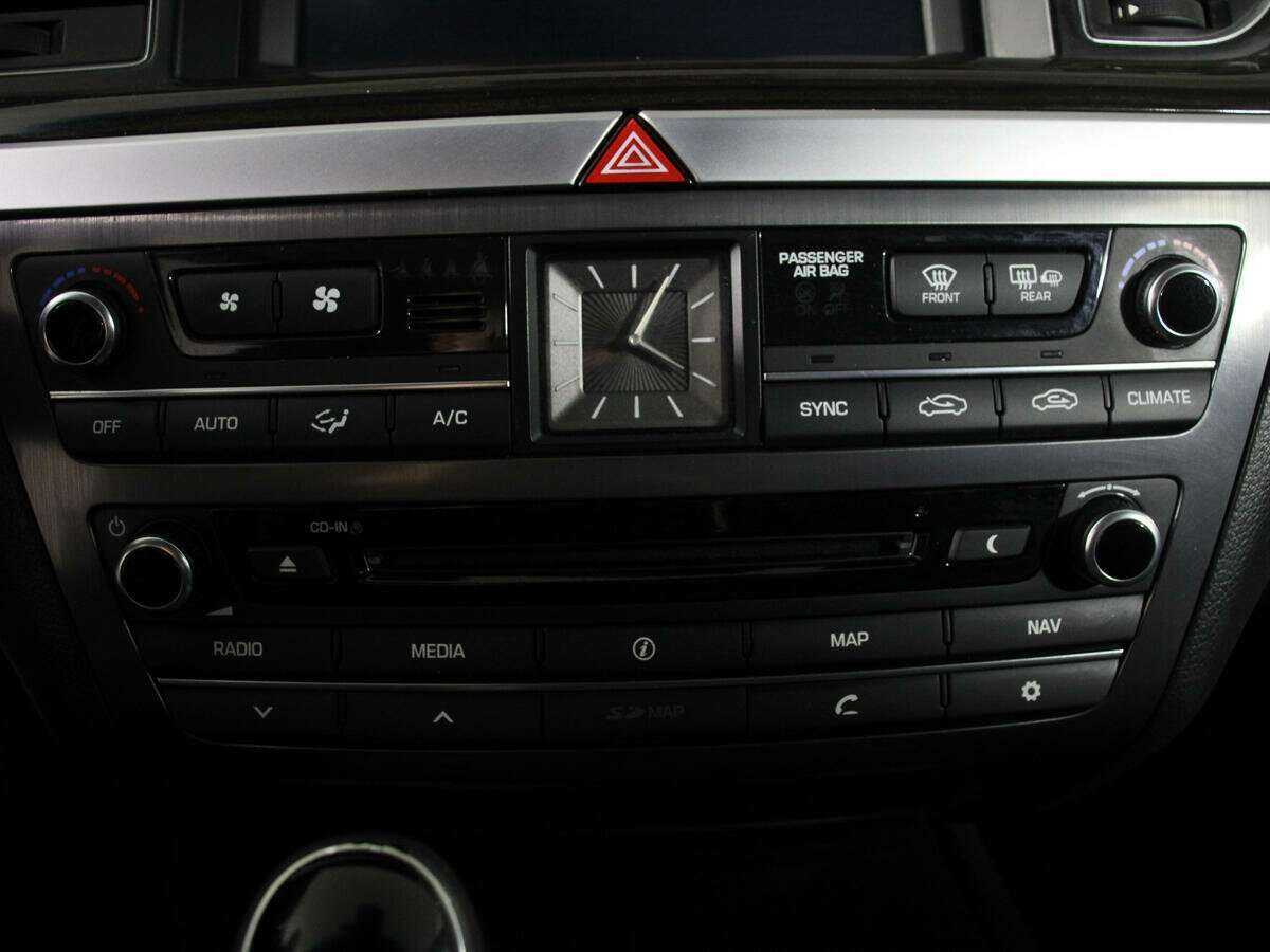 Купить Hyundai Genesis, 2014, 129 500 км, фото №23