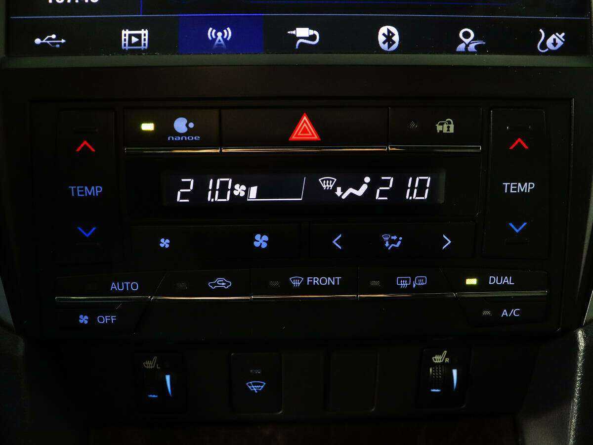 Купить Toyota Camry, 2017, 94 000 км, фото №18