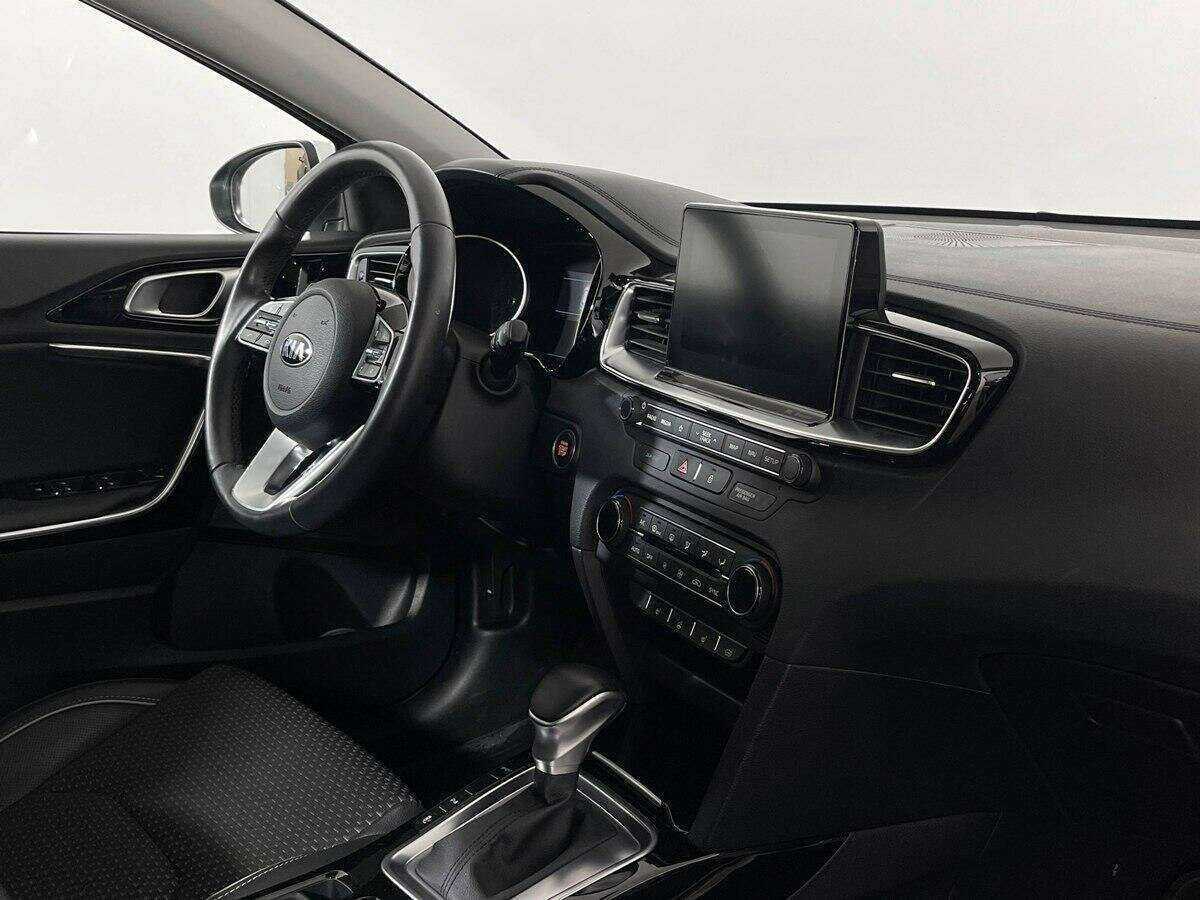 Купить Kia Ceed, 2018, 35 001 км, фото №9