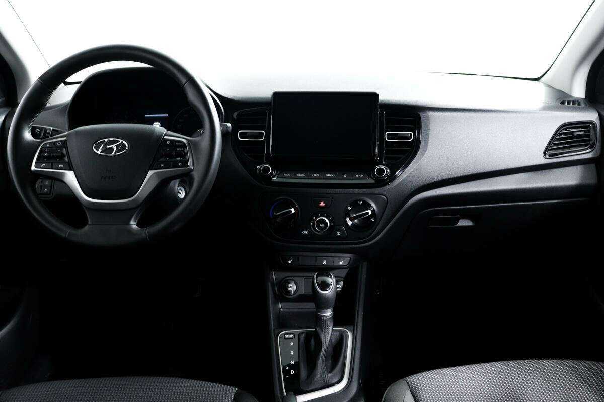 Купить Hyundai Solaris, 2020, 66 861 км, фото №11