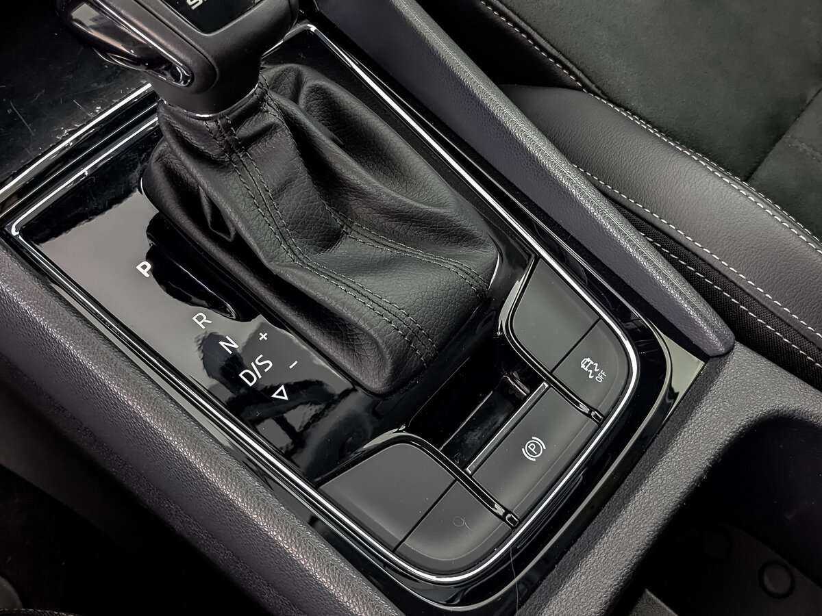 Купить Skoda Karoq, 2020, 90 267 км, фото №21