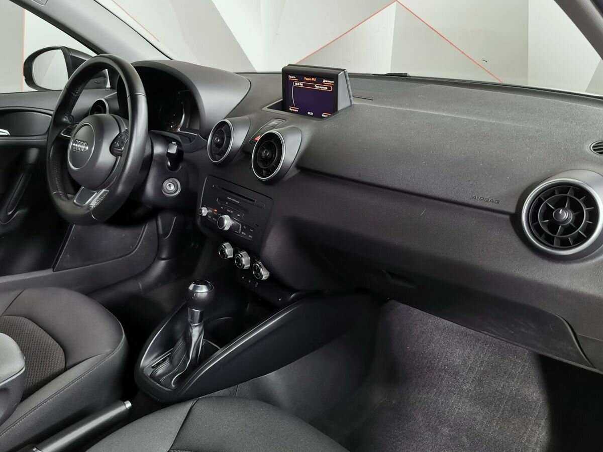 Купить Audi A1, 2012, 121 426 км, фото №9