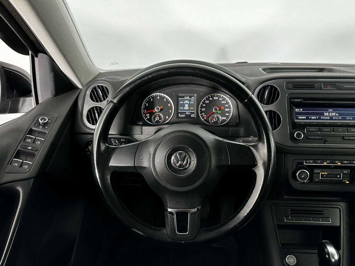 Купить Volkswagen Tiguan, 2013, 122 452 км, фото №10