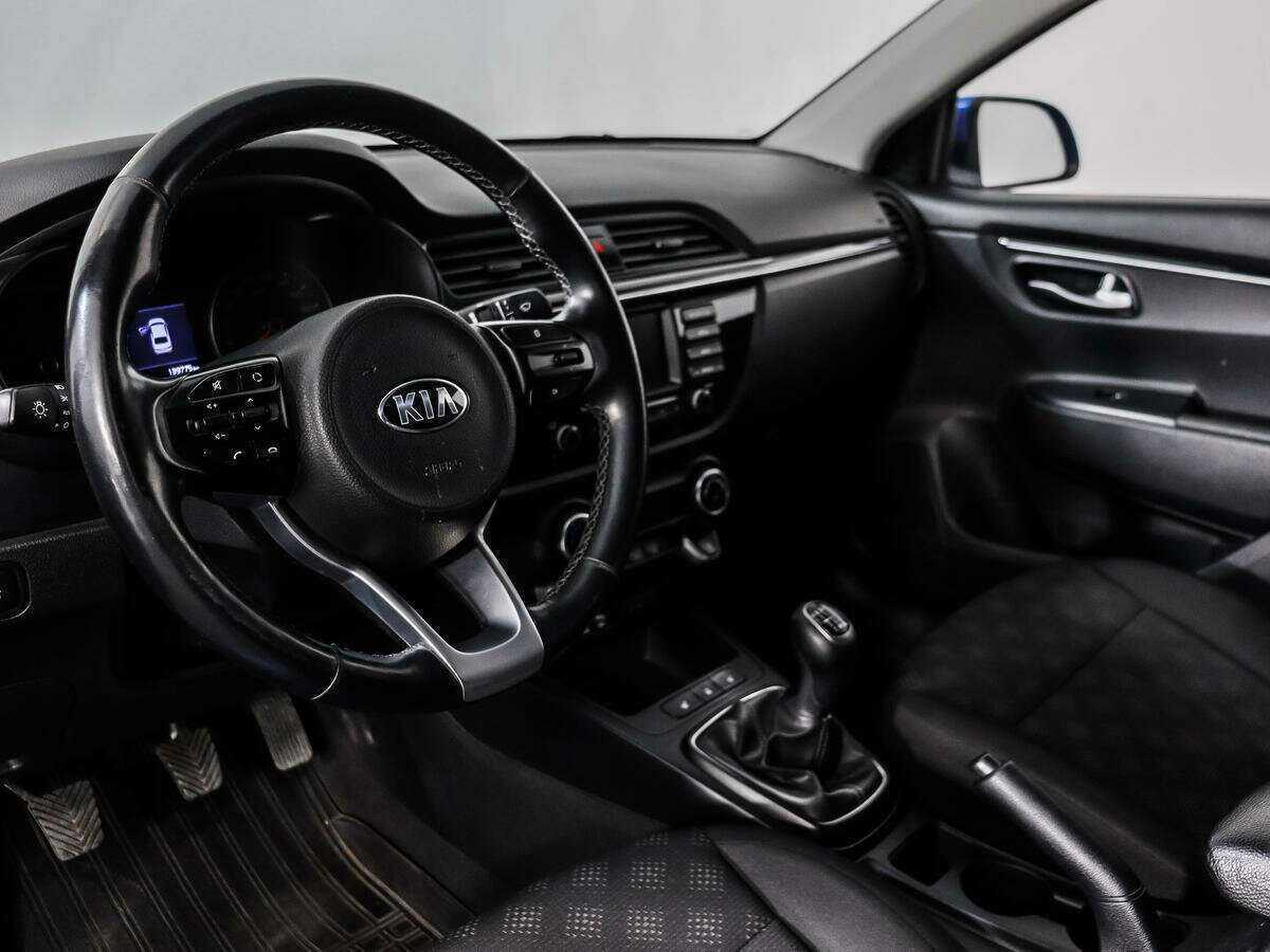 Купить Kia Rio, 2017, 138 000 км, фото №9