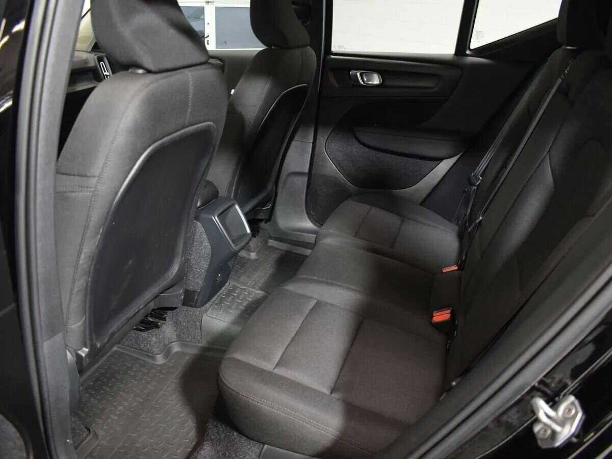 Купить Volvo XC40, 2019, 50 001 км, фото №10