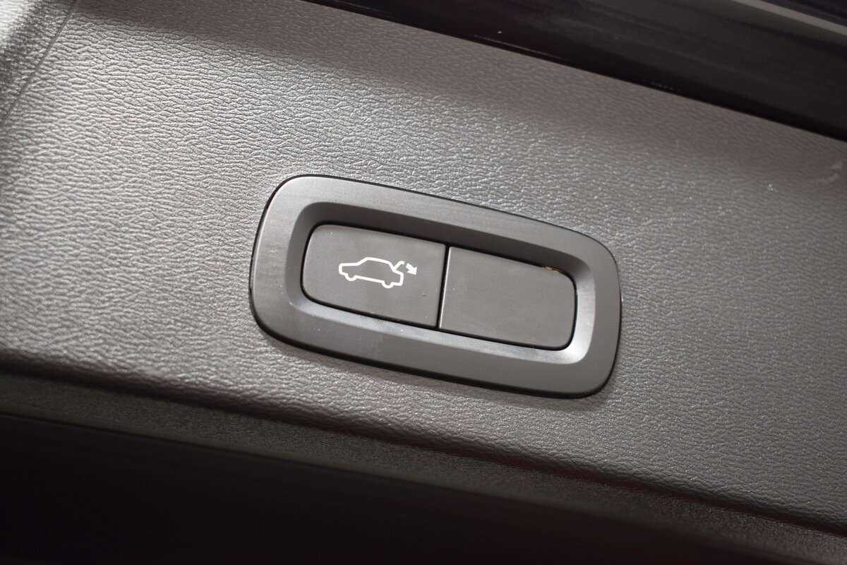 Купить Volvo XC40, 2019, 67 000 км, фото №7