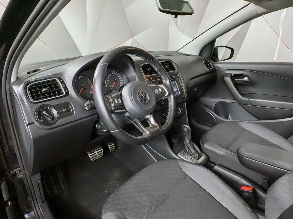 Купить Volkswagen Polo, 2018, 71 810 км, фото №14