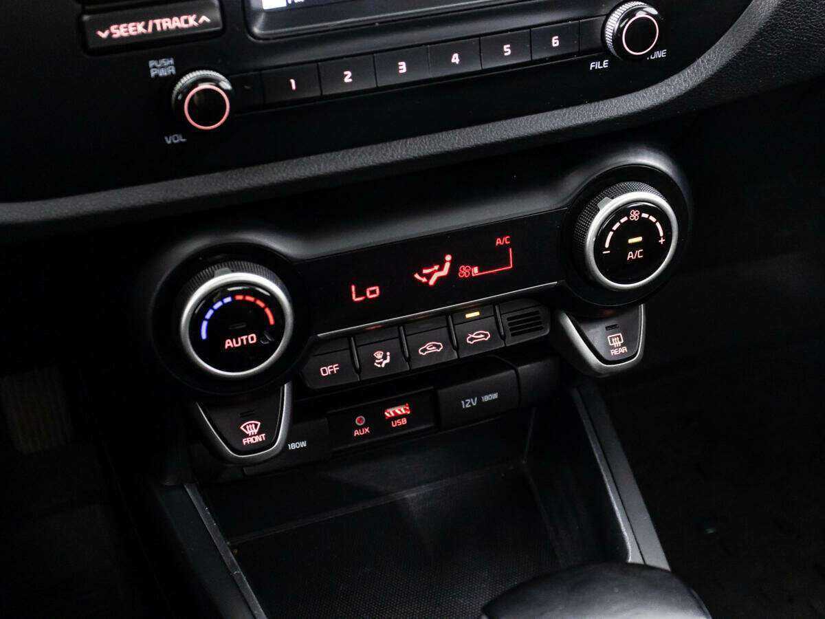 Купить Kia Rio, 2020, 77 312 км, фото №19