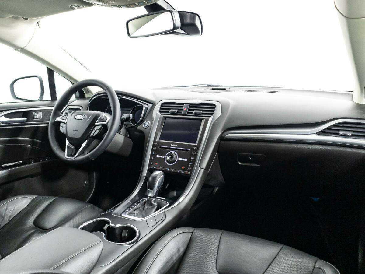Купить Ford Mondeo, 2017, 100 945 км, фото №8