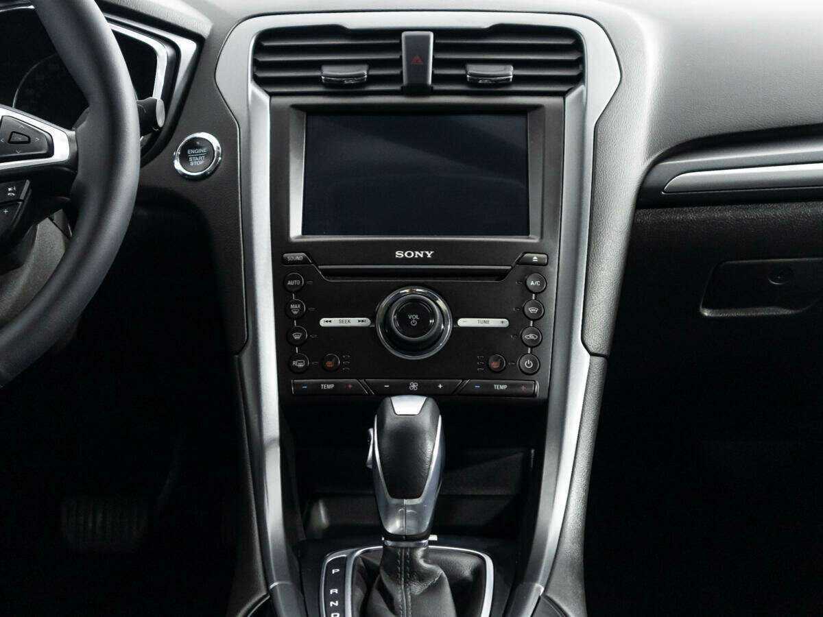 Купить Ford Mondeo, 2017, 100 945 км, фото №13