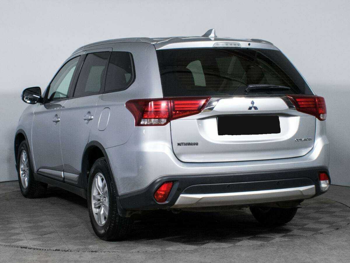 Купить Mitsubishi Outlander, 2017, 144 572 км, фото №6