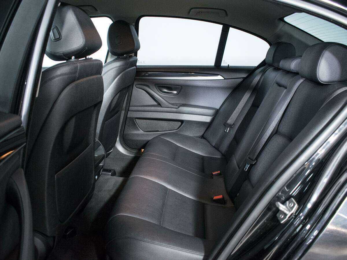 Купить BMW 5 серии 520i, 2014, 117 400 км, фото №10
