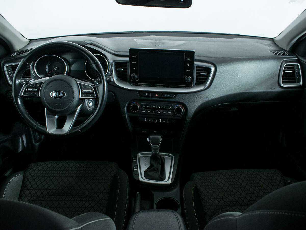 Купить Kia Ceed, 2020, 121 000 км, фото №12